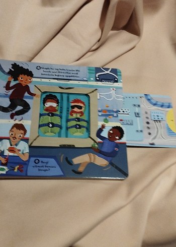 İlk Keşifler Astronotlar Çocuk Kitabı - Görsel 3