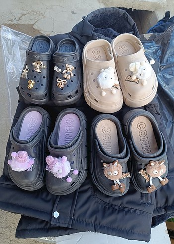 Nakışlı Pembe Kürklü Platform Terlik - Görsel 3