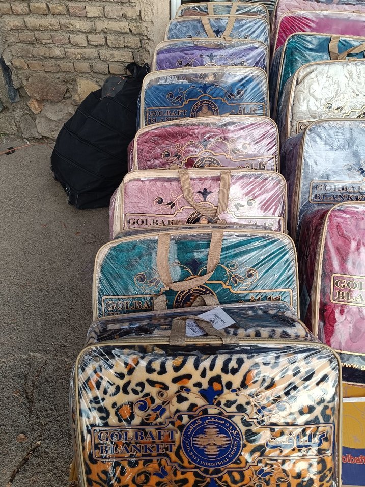 Çift kişilik çok renkli baskılı yumuşak battaniye - Görsel 4