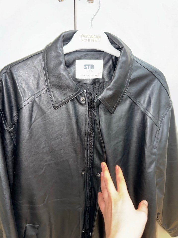 Düğmeli Siyah Deri Kadın Ceket - Görsel 3