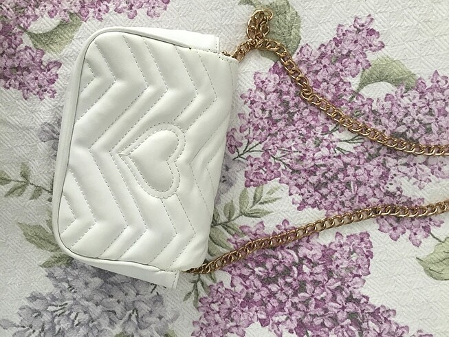 Gucci Kalp Detaylı Çanta