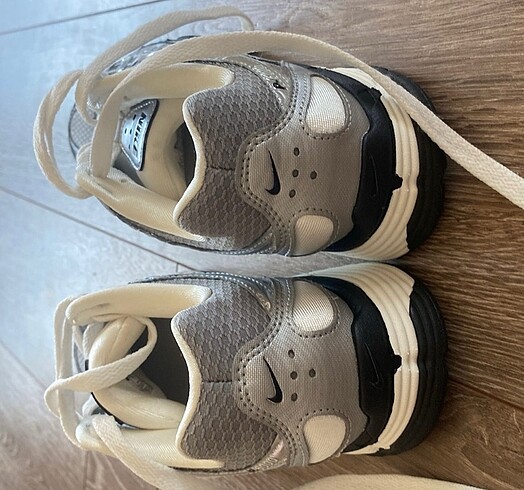 37,5 Beden Nike p-6000