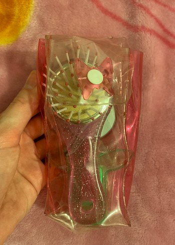 Diğer Simli Pembe Saç Fırçası ve Çiçek Ayna