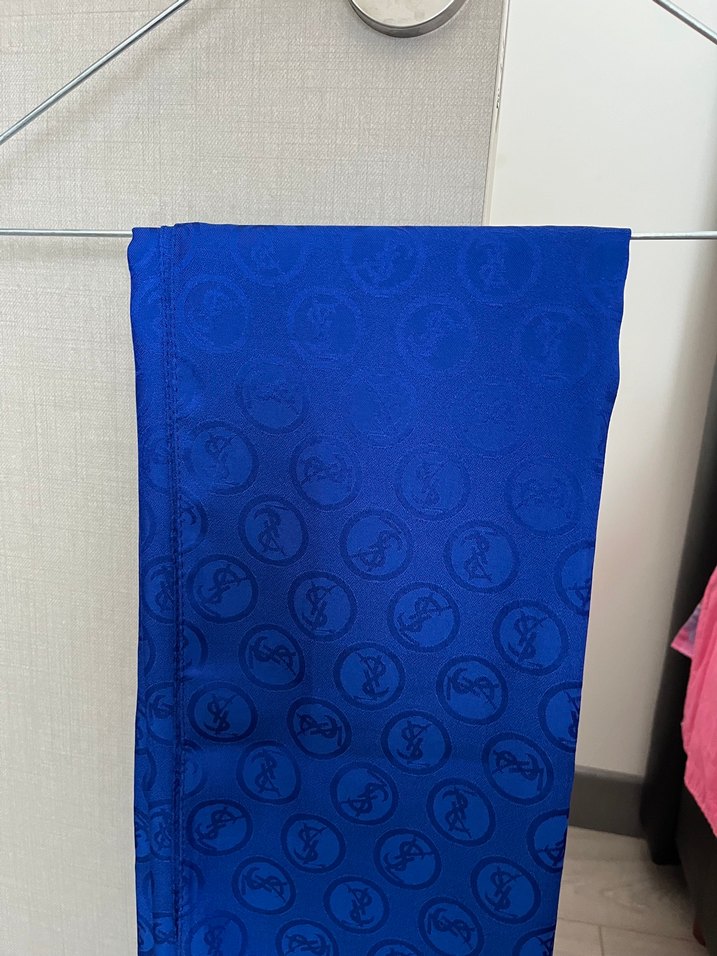 Diger Mavi Parlak Desenli Şal - Görsel 2