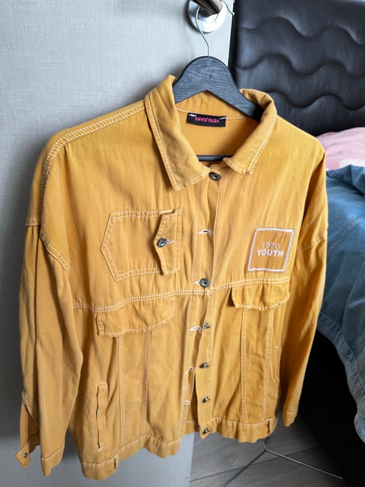 Sarı Düğmeli Midi Ceket - Görsel 4