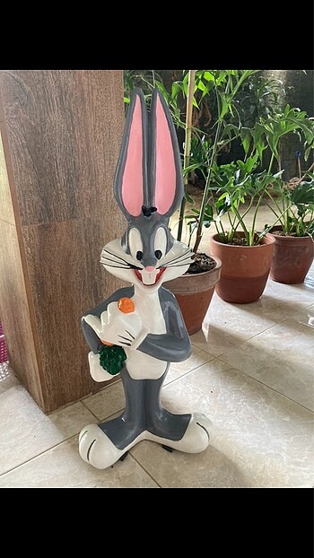 Heykel Bugs Bunny