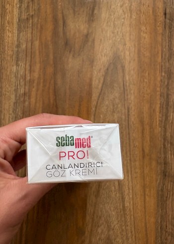  Beden Renk Sebamed Canlandırıcı Göz Kremi 15 ml