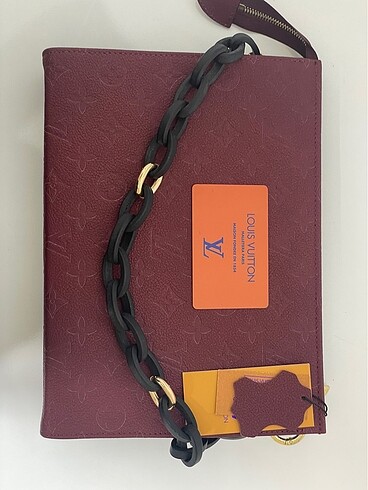 Beden LOUIS VUITTON COUSSIN PM