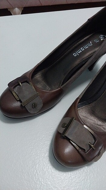 Klasik topuklu ayakkabı - Görsel 4