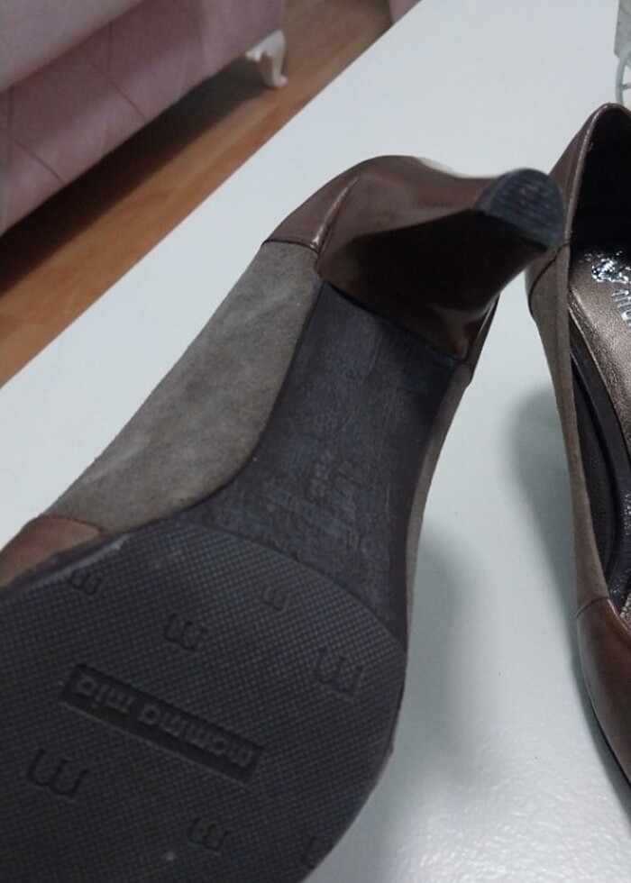 Klasik topuklu ayakkabı  - Görsel 2