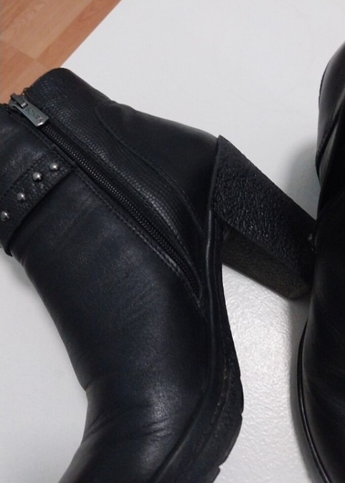 Deri bot - Görsel 2