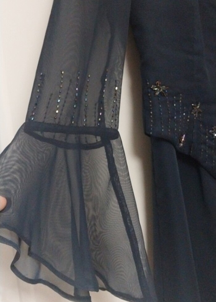 Bir defa giyildi  - Görsel 3