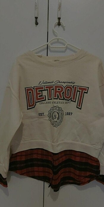 m Beden collezione swetshirt