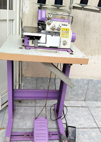 Beden Mor Brother Overlok Dikiş Makinesi