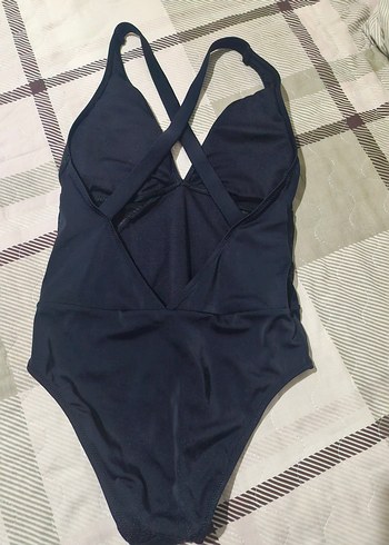 36 Beden lacivert Renk siyah Dantelli İnce Askılı Mayo