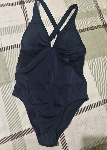 siyah Dantelli İnce Askılı Mayo