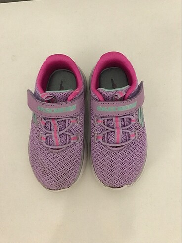 Çocuk ayakkabı (skechers marka 24 numara)