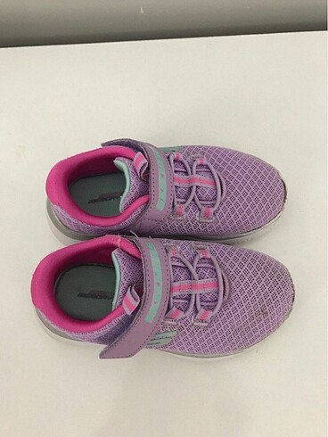 Skechers Çocuk ayakkabı (skechers marka 24 numara)