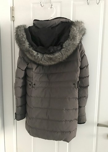 Gri Kadın Midi Kaban, Kürklü Kapüşonlu - Görsel 2