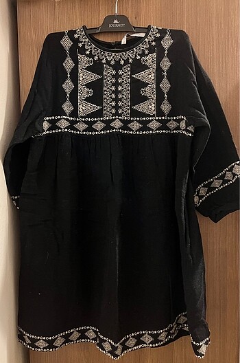 Zara pamuklu etnik desenli kısa elbise