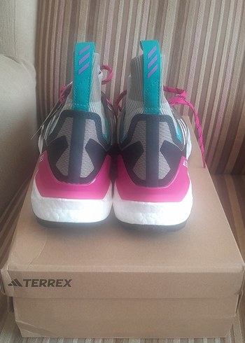 Adidas TERREX FREE HIKER 2 Outdoor  Pembe-Gri  Spor Ayakkabı - Görsel 4