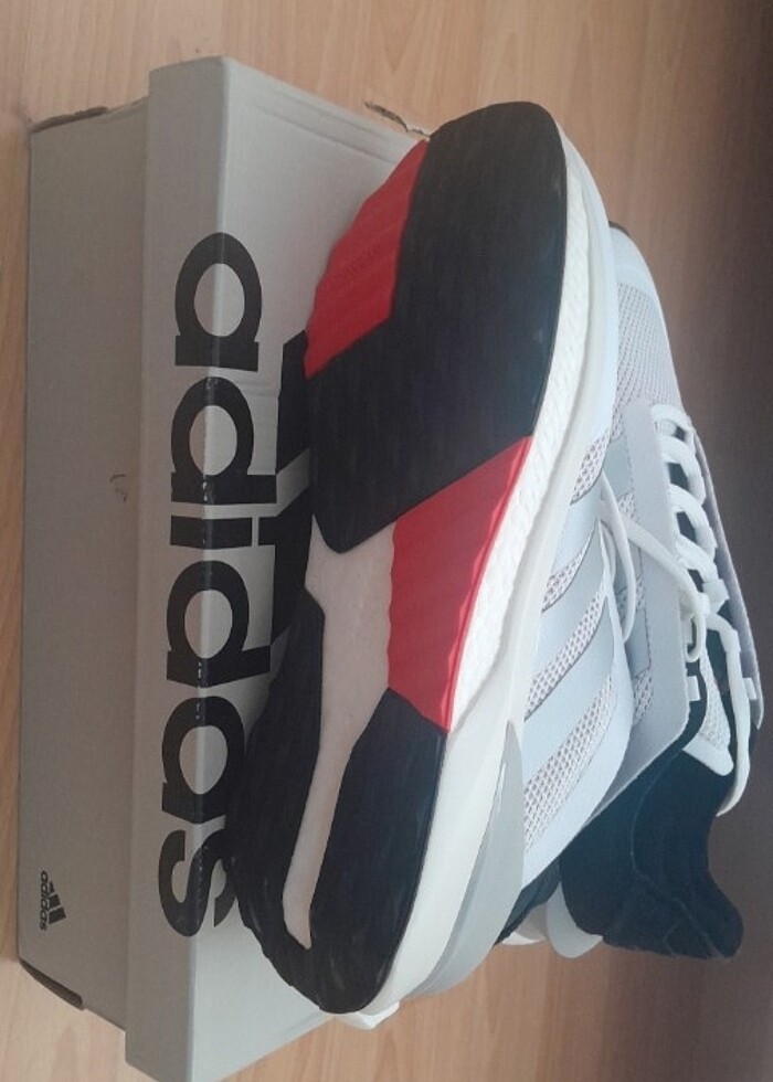 ADİDAS AVRYN BOOST SPOR AYAKKABISI - Görsel 2