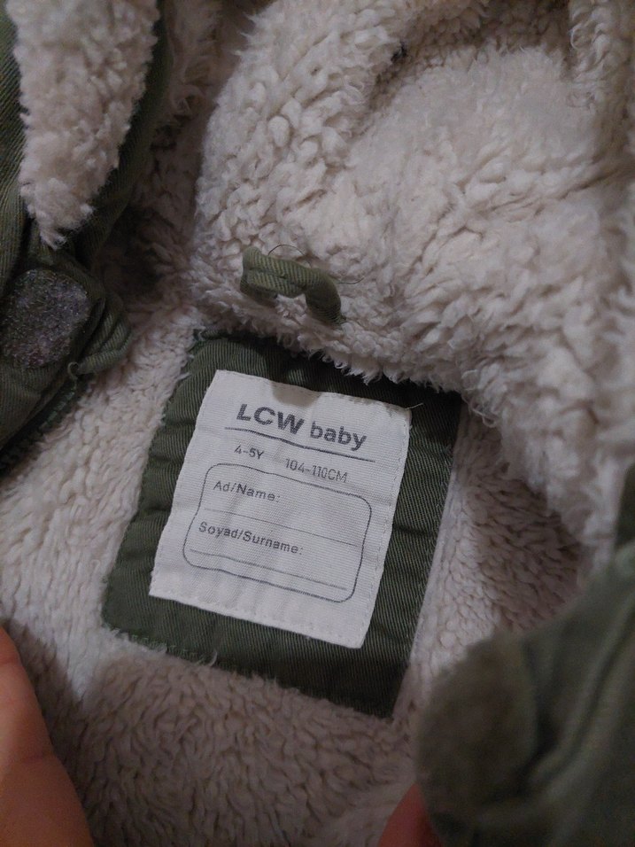 Kürklü Kapüşonlu Erkek Çocuk Mont - Görsel 4