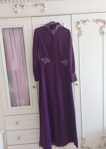 Uzun Mor Vintage Nakışlı Elbise