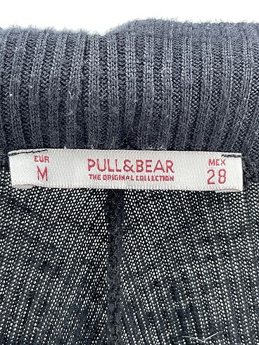 m Beden siyah Renk Pull and Bear Düz Kesim %70 İndirimli.