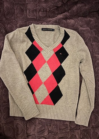 Tommy Hilfiger s