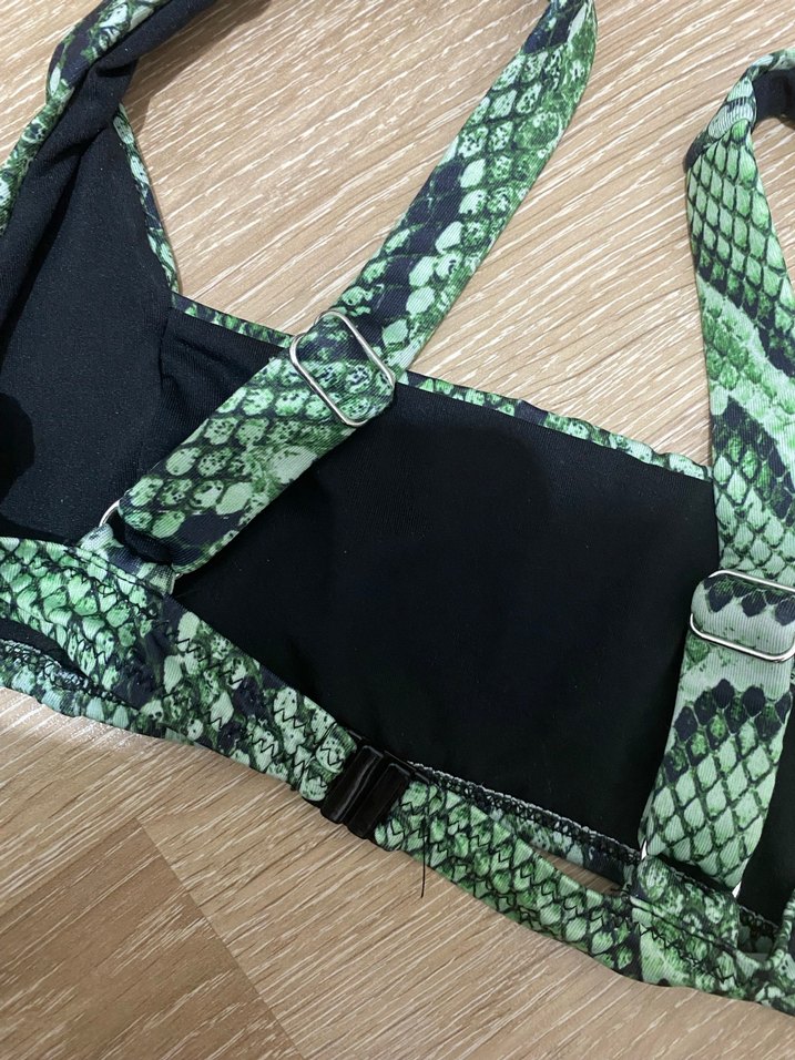 Yeşil Yılan Desenli Mini Bikini Üstü - Görsel 5