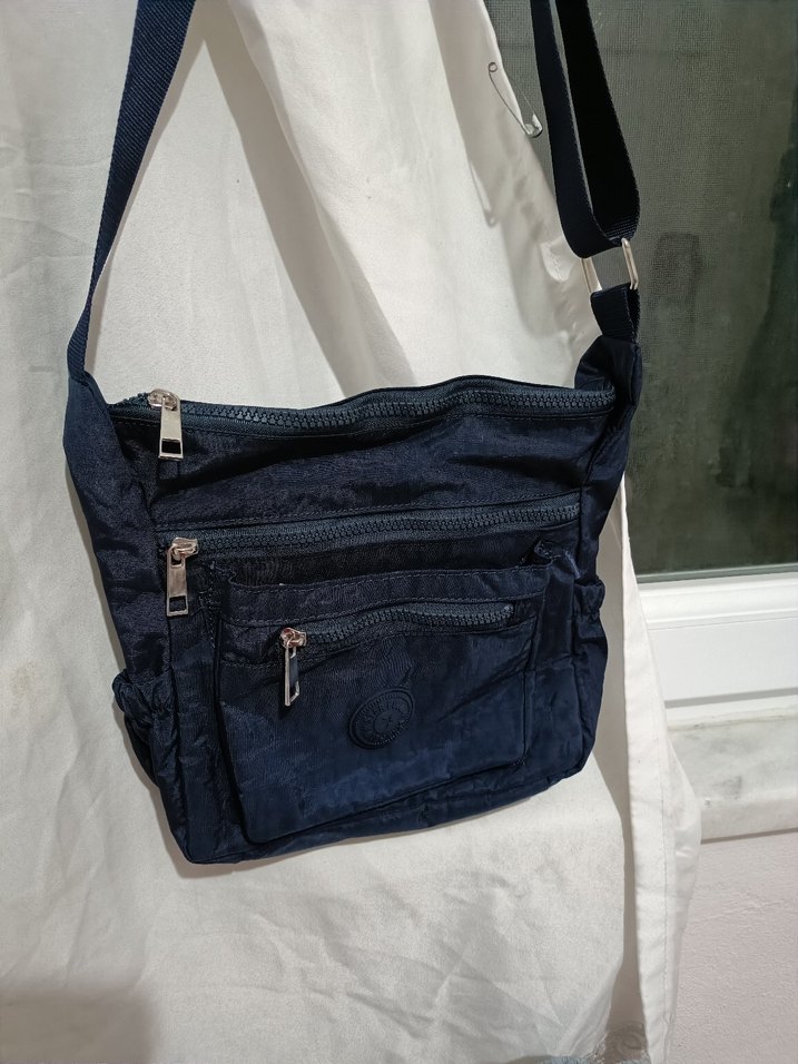 Kadın Lacivert Fermuarlı Çapraz Çanta - Görsel 3