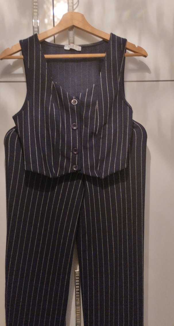 Yelekli pantolon takım - Görsel 3