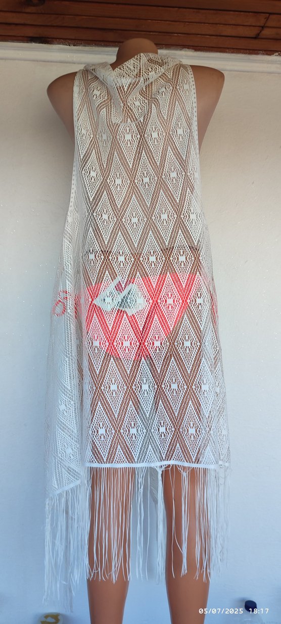 Beyaz Dökümlü Pareo - Görsel 2