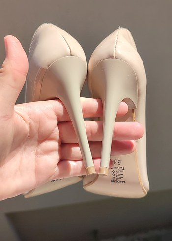 38 Beden ten rengi Stiletto