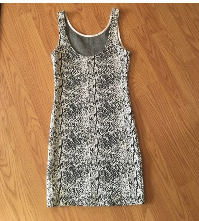 Kadın Gri Yılan Desenli kısa Elbise - Görsel 4