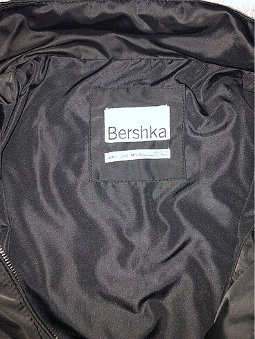 Bershka Yağmurluk
