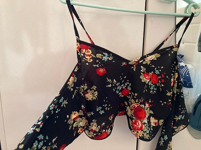 Askılı crop bluz