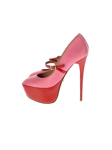 Kurt Geiger Platform %70 İndirimli.
