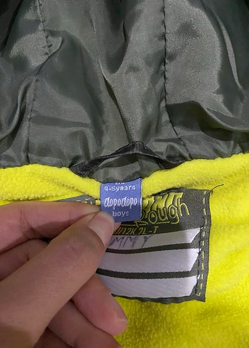 Kapüşonlu Erkek Çocuk Mont 4-5 yaş - Görsel 5