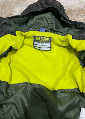 Kapüşonlu Erkek Çocuk Mont 4-5 yaş - Görsel 4