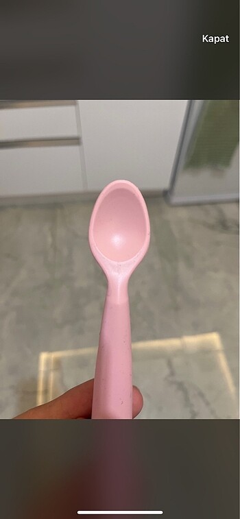  Beden pembe Renk Oioi vakumlu tabak bardak ve kaşık