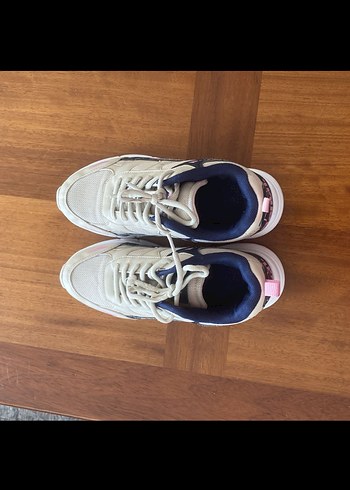 Beyaz Bağcıklı kız çocuk spor ayakkabı - Görsel 2