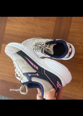 Beyaz Bağcıklı kız çocuk spor ayakkabı - Görsel 3