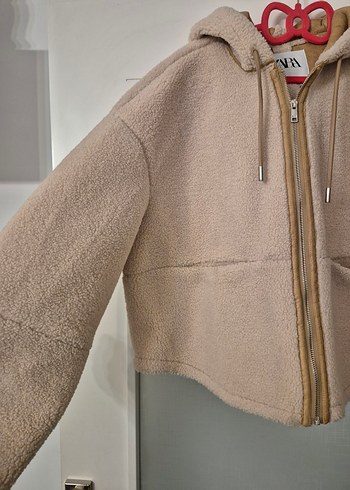 Bej Kapüşonlu Fermuarlı Kadın Ceket - Görsel 4
