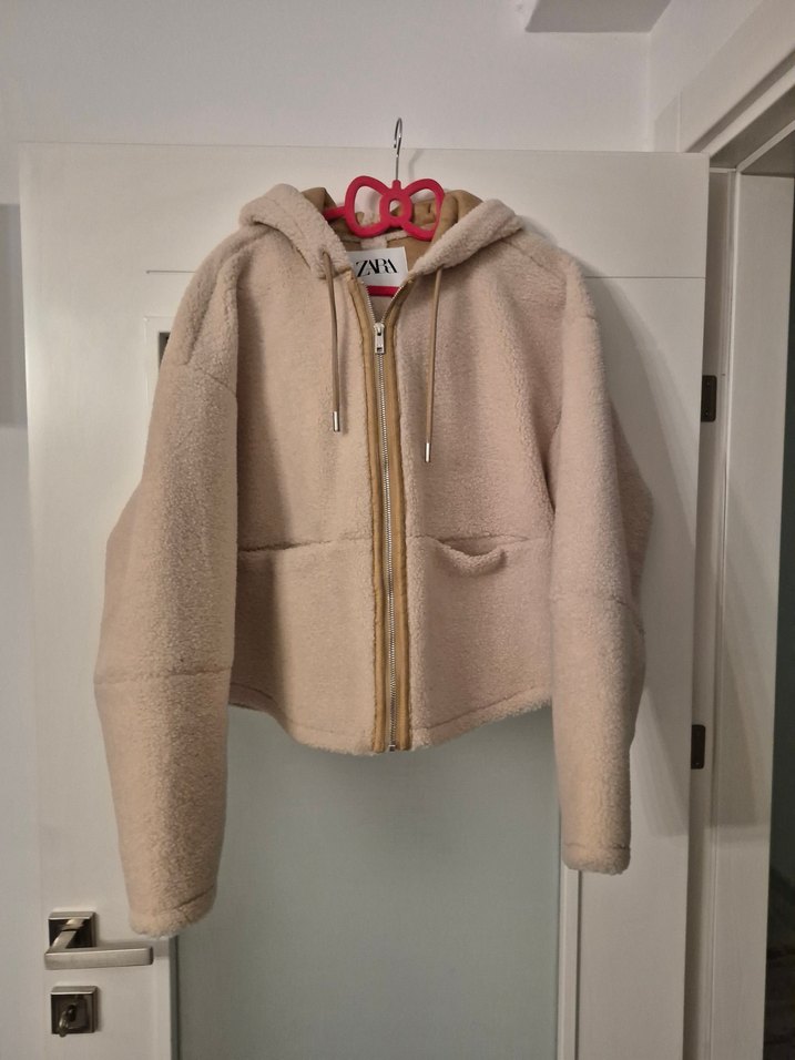 Bej Kapüşonlu Fermuarlı Kadın Ceket - Görsel 2