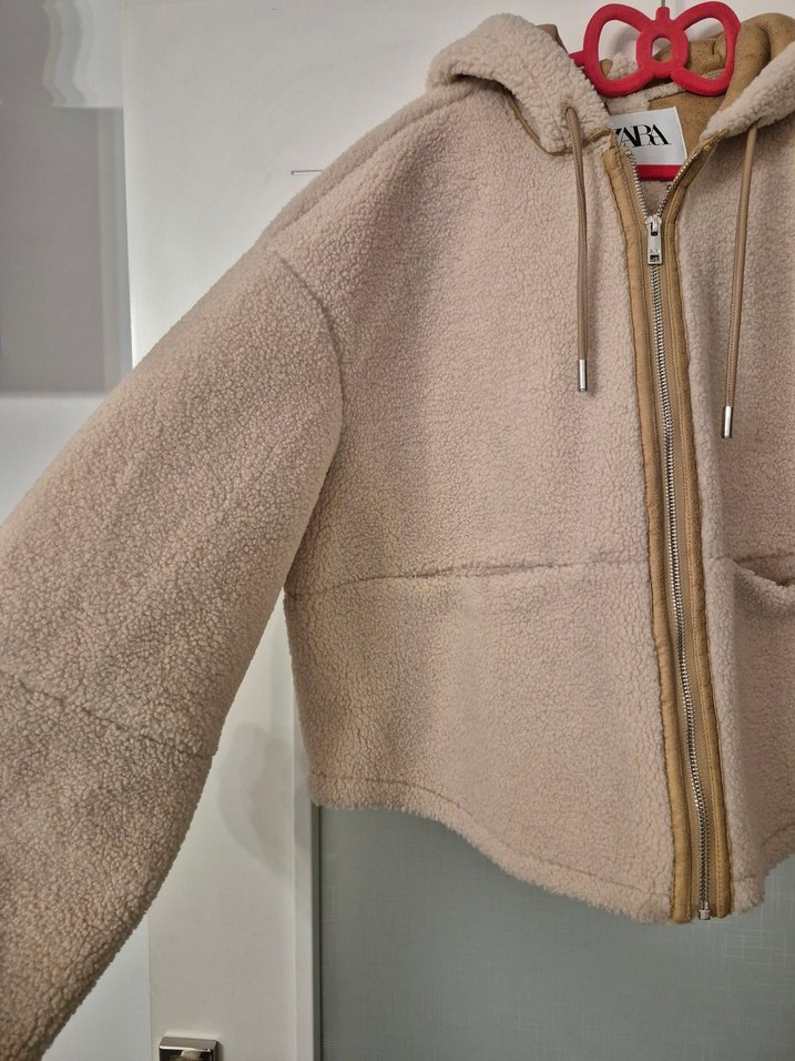 Bej Kapüşonlu Fermuarlı Kadın Ceket - Görsel 4