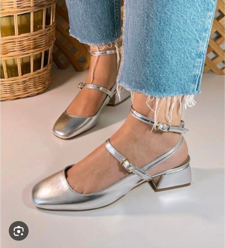 Gri Metalik Kemerli Kadın Topuklu Ayakkabı - Görsel 2