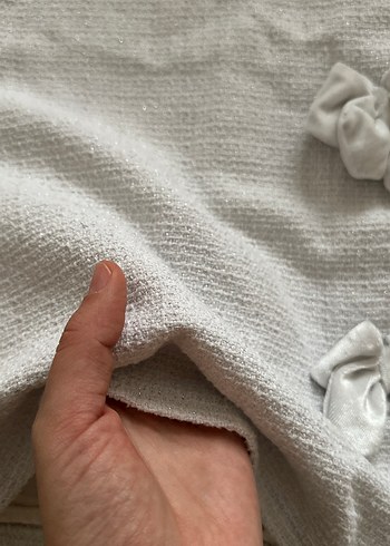4 Yaş Beden Kız Çocuk Beyaz Triko Nakışlı Elbise