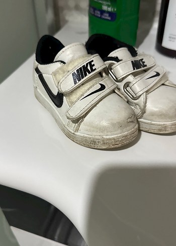 Nike Çocuk Beyaz Sneakers